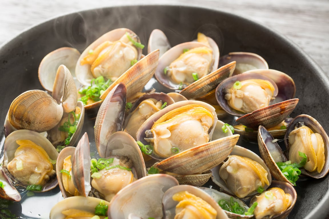 Steamed clams