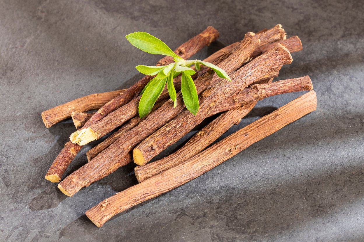 Roots licorice and stevia - Glycyrrhiza glabra